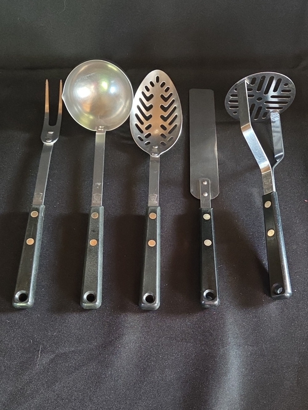 EKCO Forge 5 Piece Untensil Set